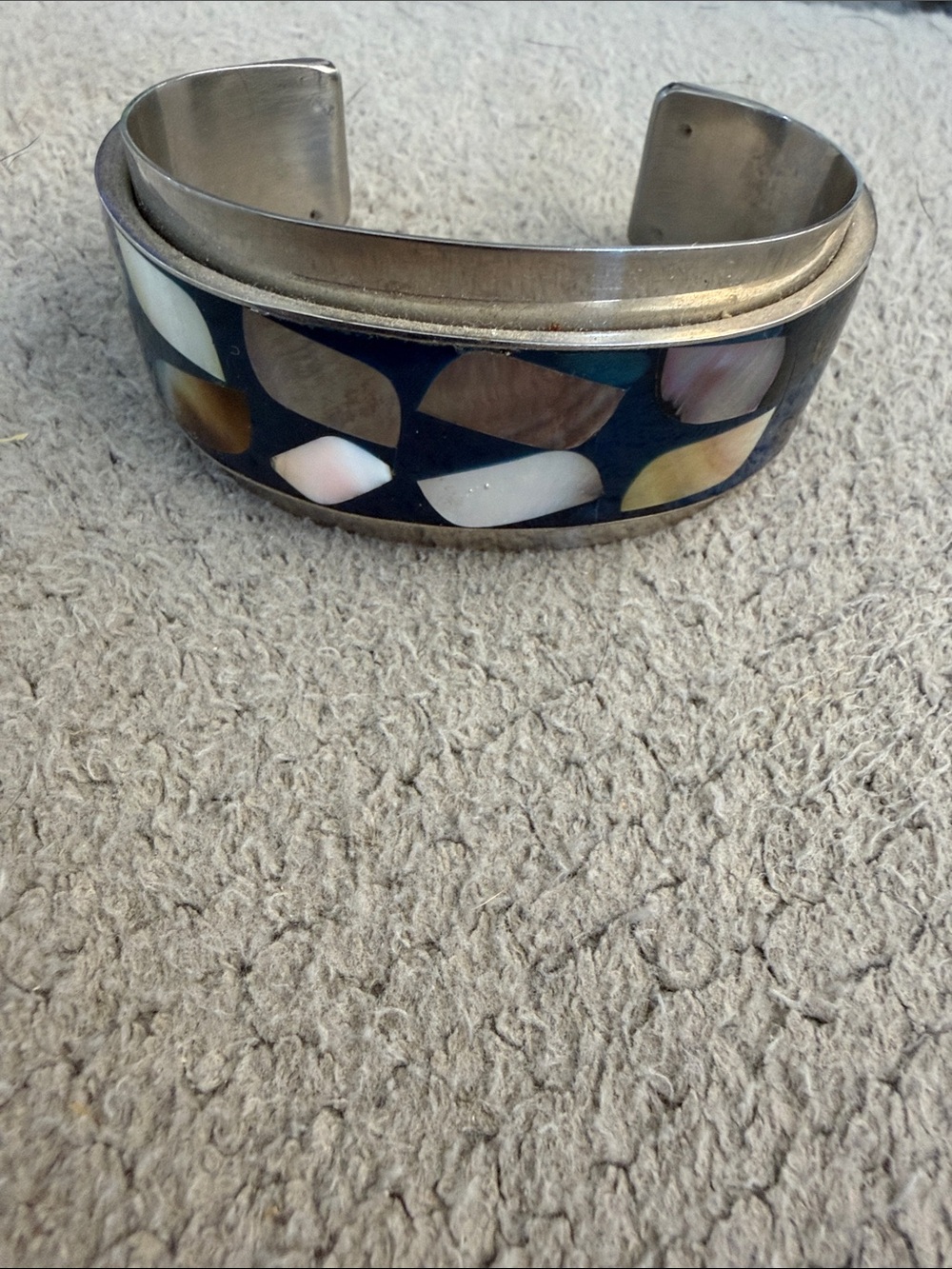 Inlay Shell Leaf Cuff Bracelet - Multi/Black